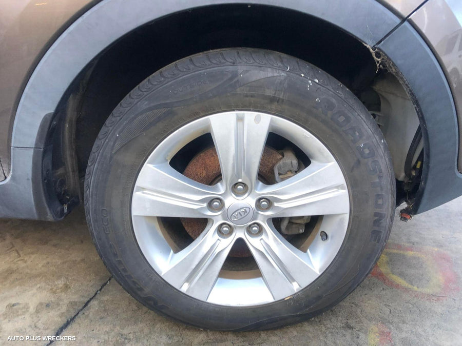 2014 Kia Sportage Left Headlamp