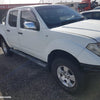 2006 Nissan Navara Console