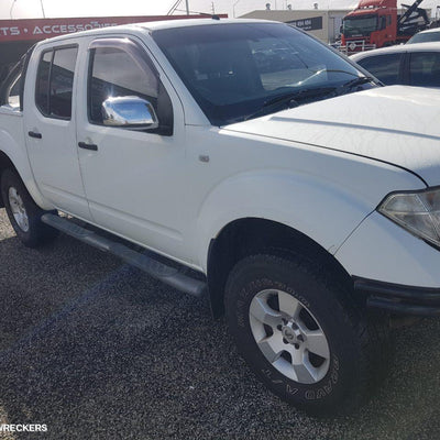 2006 Nissan Navara Towbar