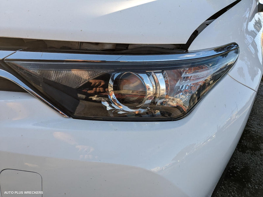 2015 Toyota Corolla Left Driveshaft