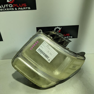 2007 Dodge Nitro Left Headlamp