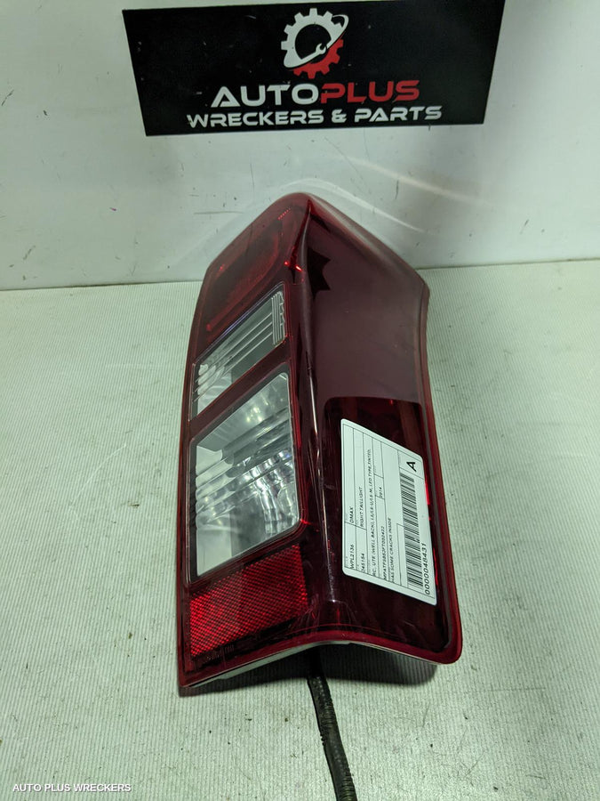 2014 Isuzu Dmax Right Taillight