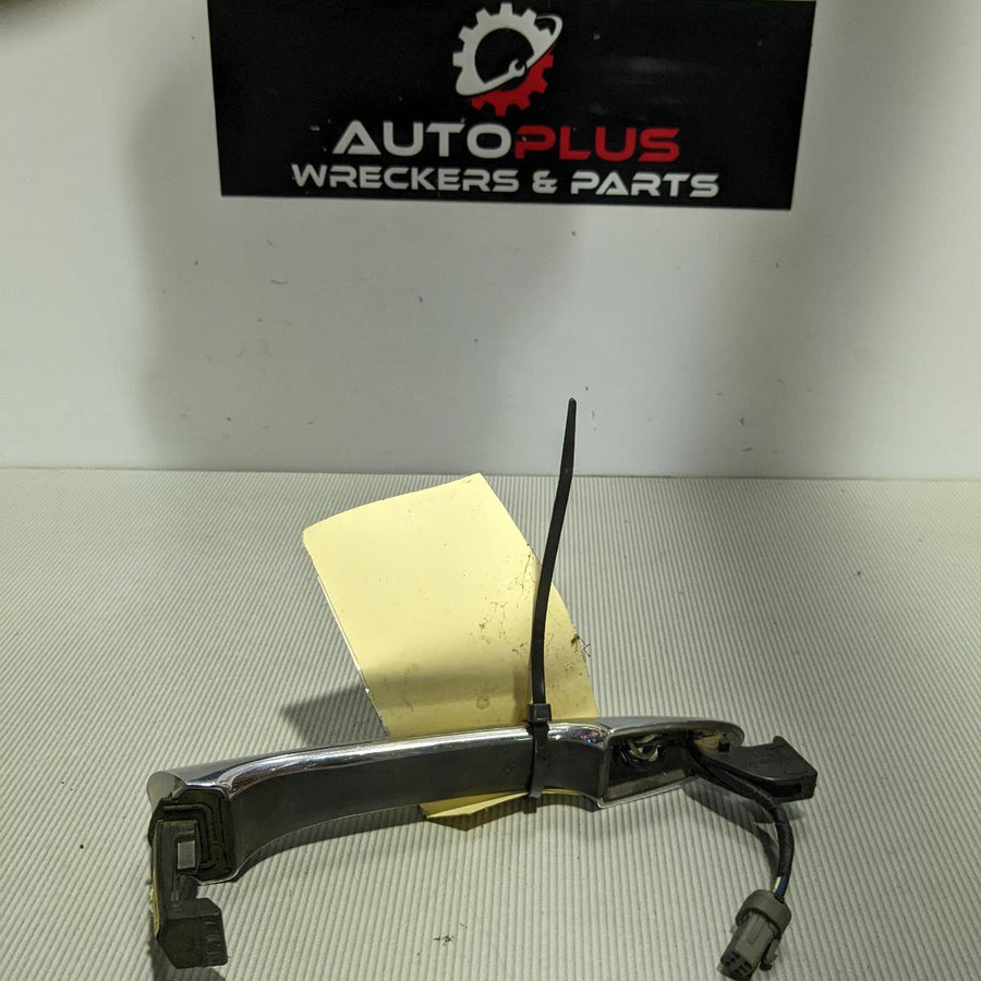 2011 Hyundai I45 Door Handle