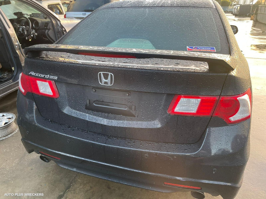 2008 HONDA ACCORD LEFT GUARD