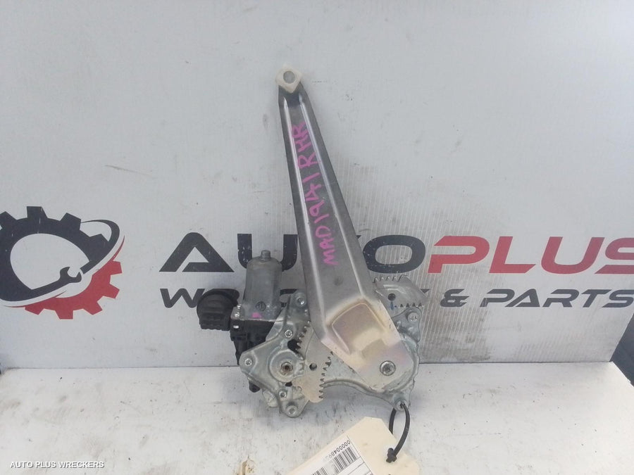 2013-2019 Toyota Corolla Right Rear Wnd Reg Motor
