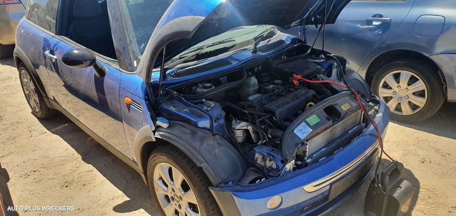 2006 Mini Cooper Left Guard