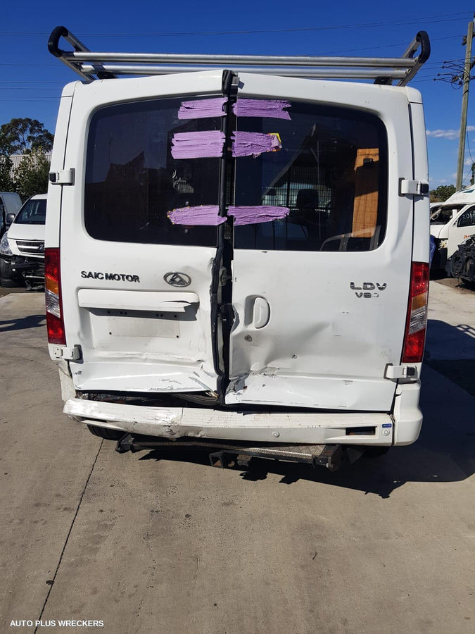 2015 Ldv V80 Right Front Door Window