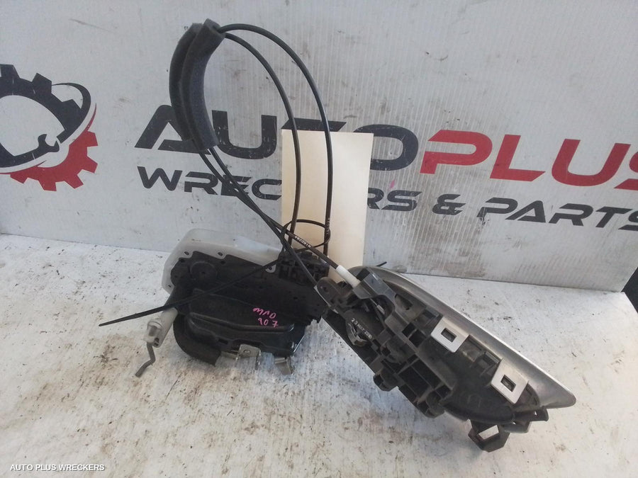 2012-2017 Nissan Pulsar Door Boot Gate Lock