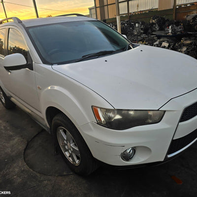 2006-2012 Mitsubishi Outlander Wiper Arm