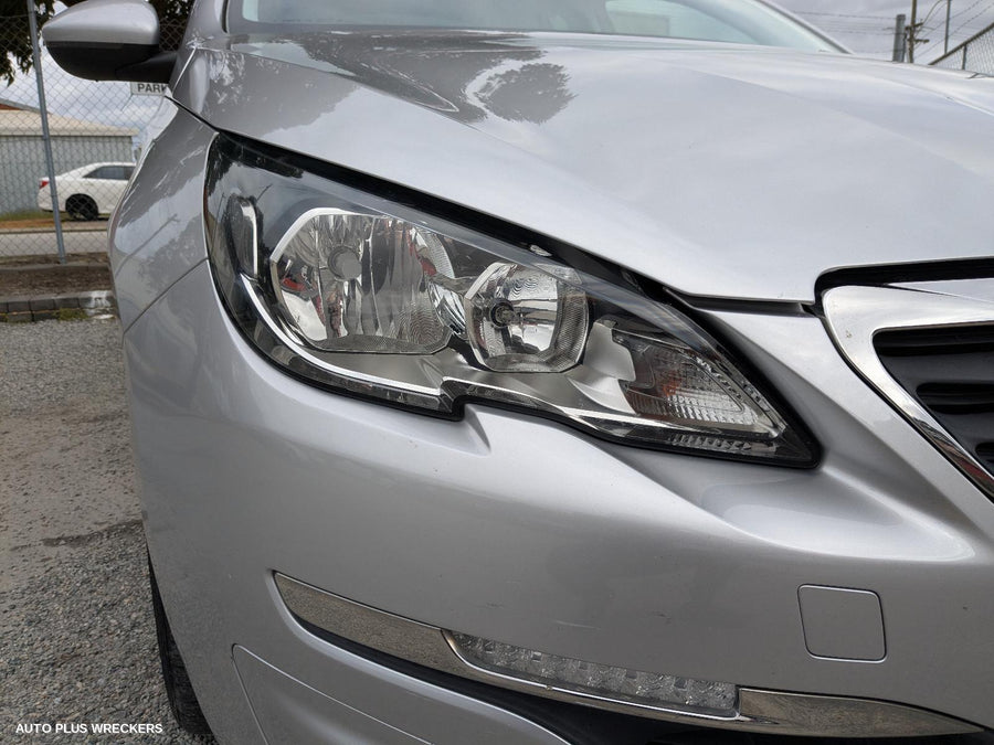 2014-2017 Peugeot 308 Left Headlamp