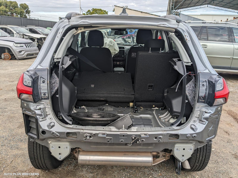 2023 Mitsubishi Asx Right Indicator Fog Side