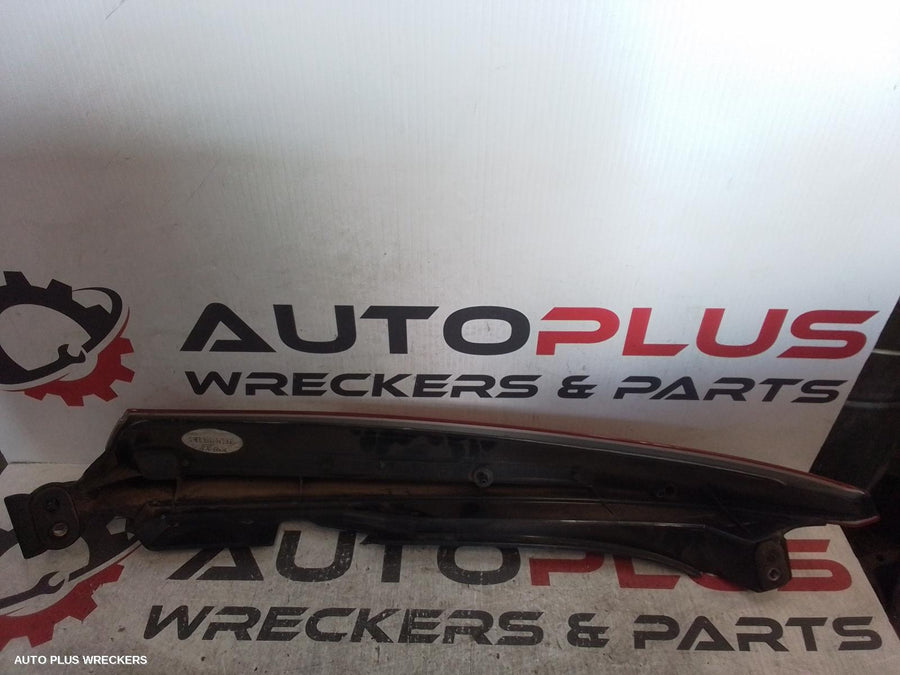 2004 Volvo Xc90 Right Taillight