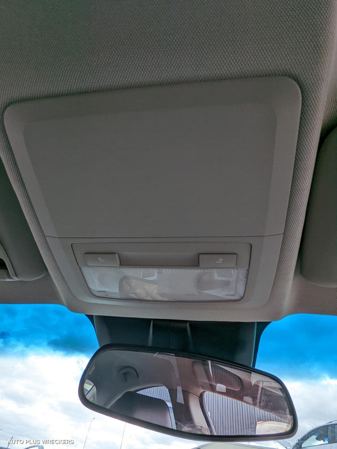 2010 Holden Cruze Right Headlamp