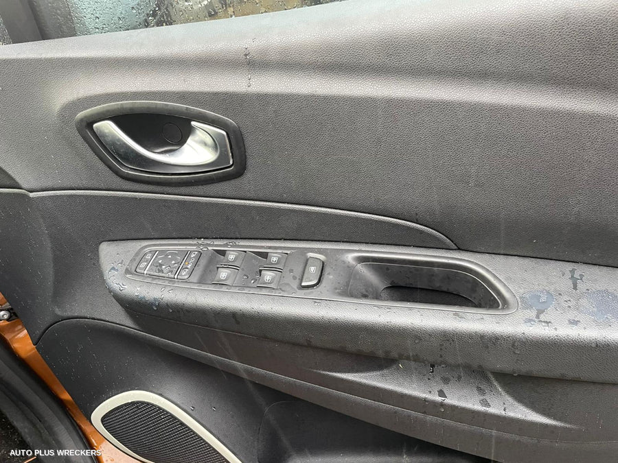 2018 Renault Captur Radio Cd Dvd Sat Tv