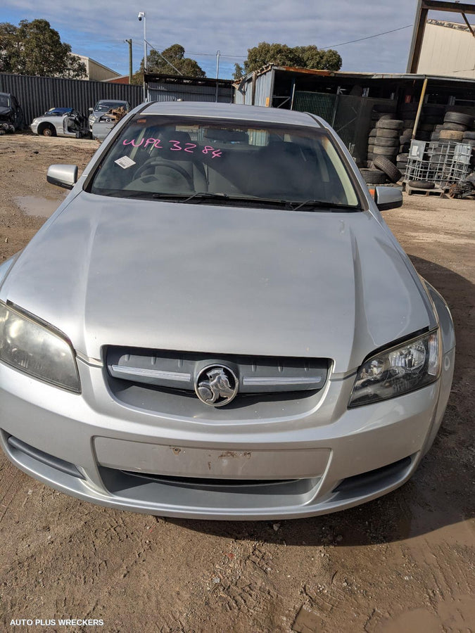 2010 Holden Commodore Right Door Mirror