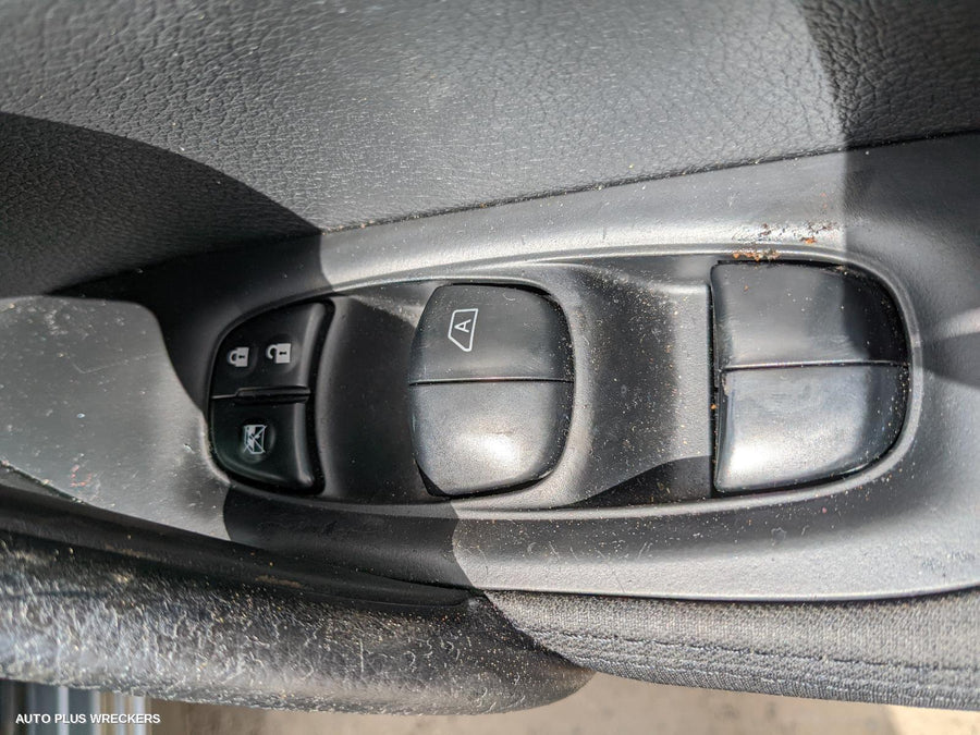 2014 Nissan Qashqai Instrument Cluster