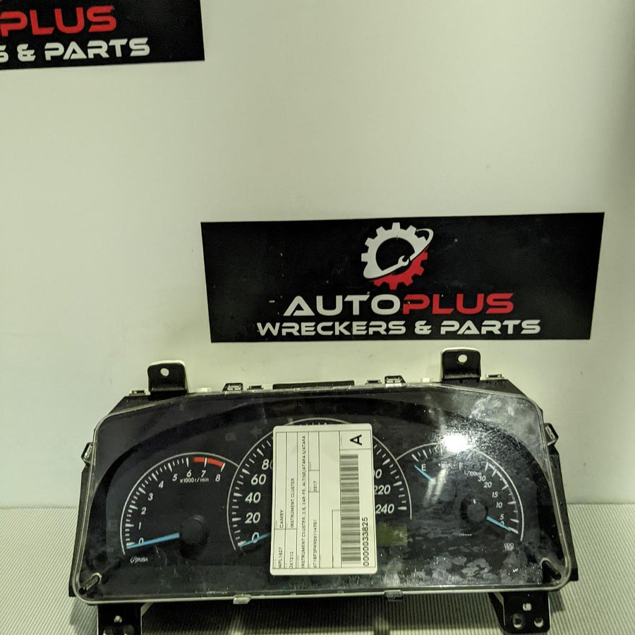 2015-2017 Toyota Camry Instrument Cluster