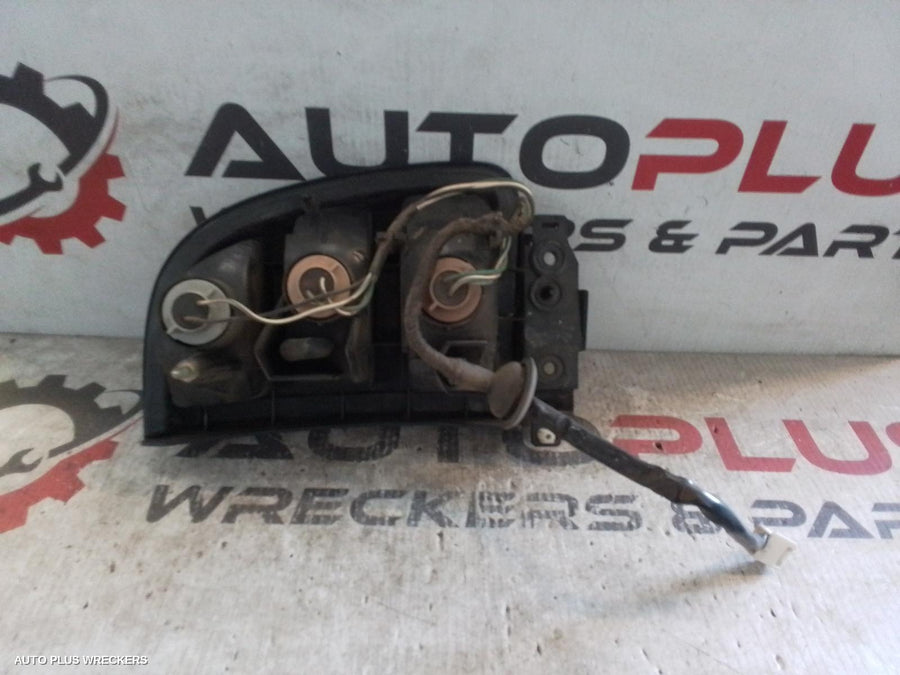 1998 Toyota Rav4 Left Taillight