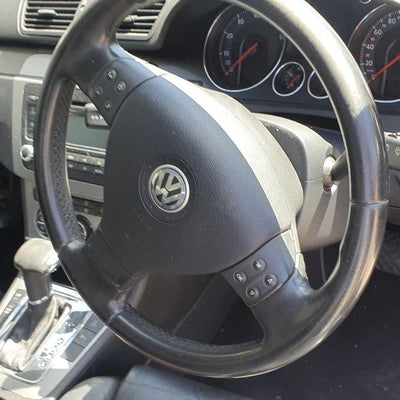 2006 Volkswagen Passat Left Rear Door Sliding