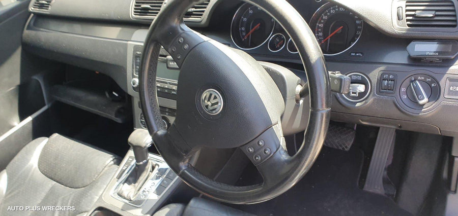 2006 Volkswagen Passat Radiator