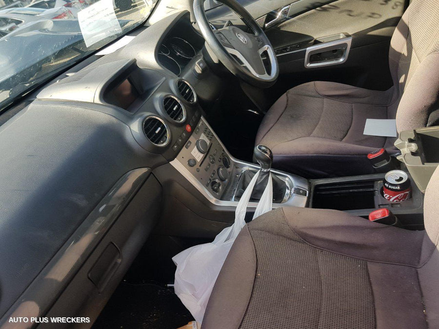 2011 Holden Captiva Right Door Mirror