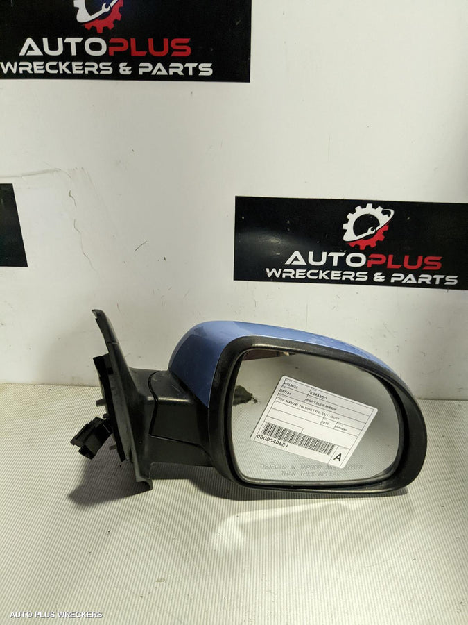 2013 Ssangyong Korando Right Door Mirror