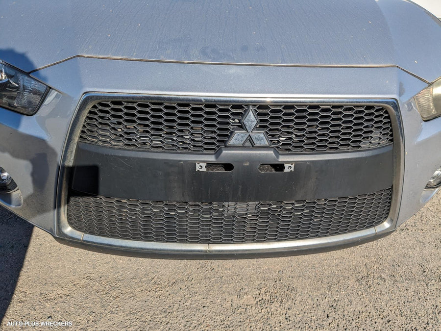 2009-2012 Mitsubishi Outlander Radiator Support