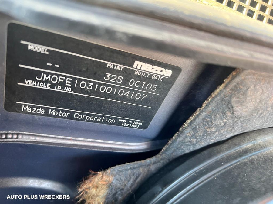 2006 Mazda Rx8 Right Rear Door Sliding