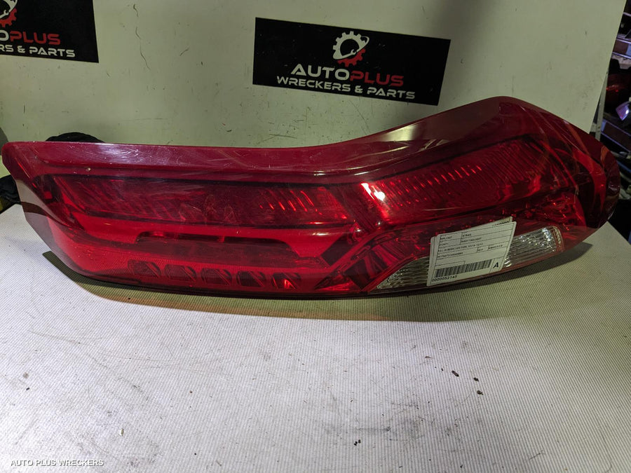 2010-2013 Nissan Xtrail Right Taillight