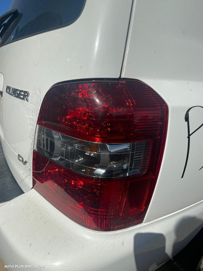 2005 TOYOTA KLUGER LEFT REAR DOOR SLIDING