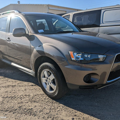 2011 Mitsubishi Outlander Left Door Mirror