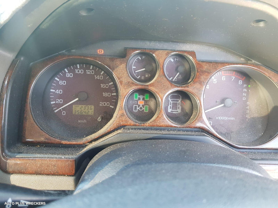 2002 Mitsubishi Pajero Left Headlamp