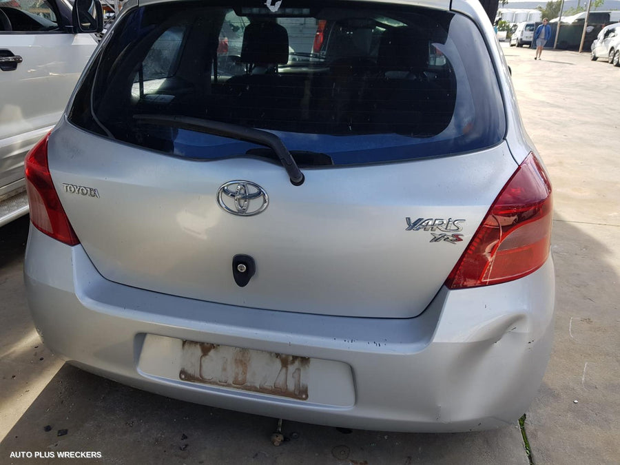 2006 Toyota Yaris Door Boot Gate Lock