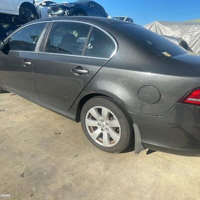 2010 Ford Falcon Left Taillight