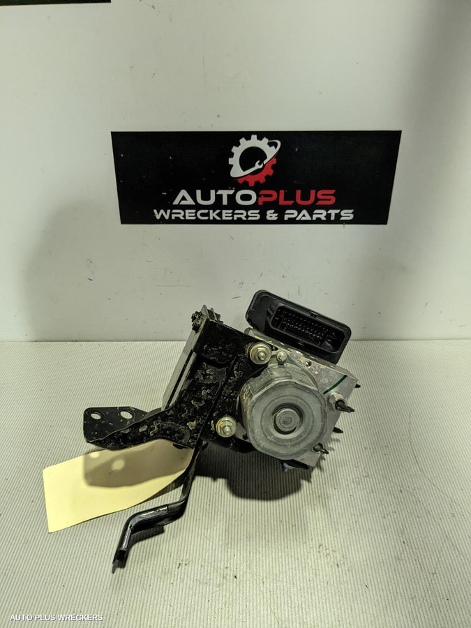 2017 Nissan Qashqai Abs Pump Modulator