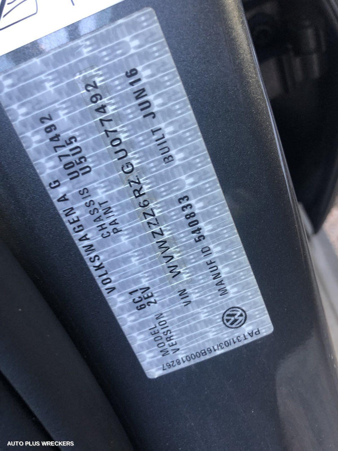 2016 Volkswagen Polo Left Indicator Fog Side