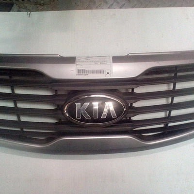 2013 Kia Sportage Grille