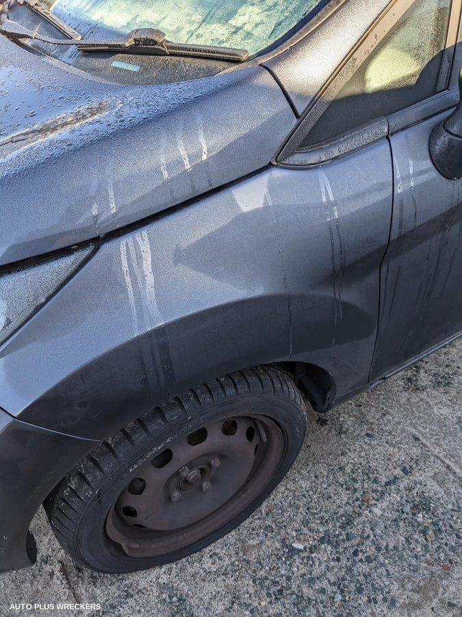 2009 Ford Fiesta Left Guard