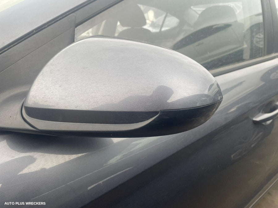 2017 Hyundai Elantra Left Door Mirror