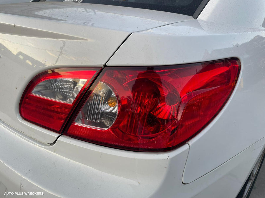2009 Chrysler Sebring Right Rear Door Sliding
