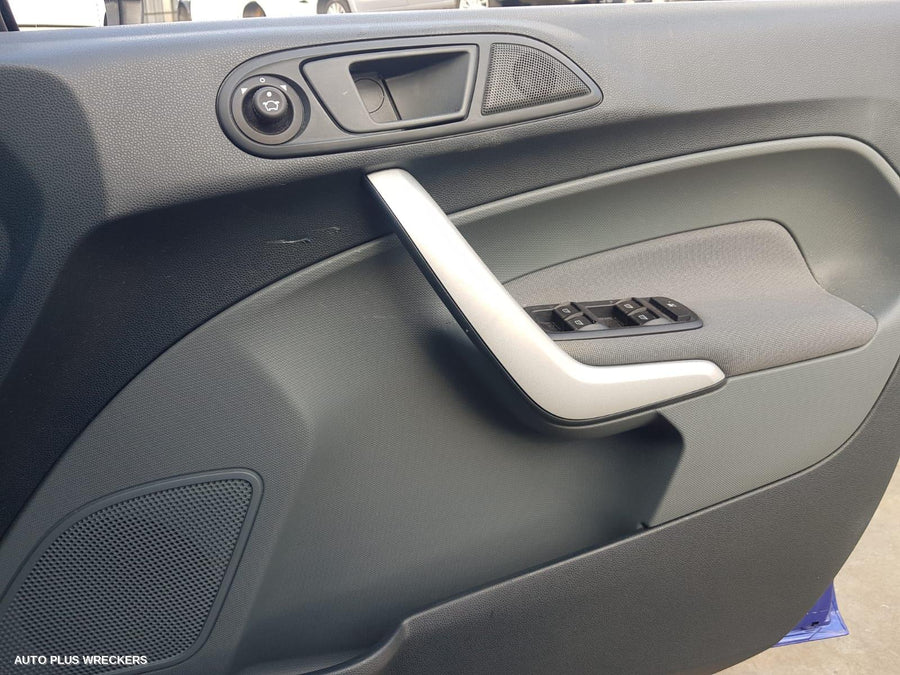 2011 Ford Fiesta Left Guard