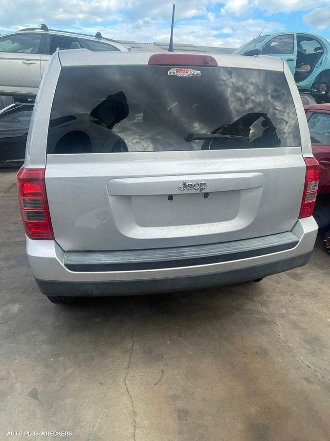 2012 Jeep Patriot Left Rear 1 4 Door Glass