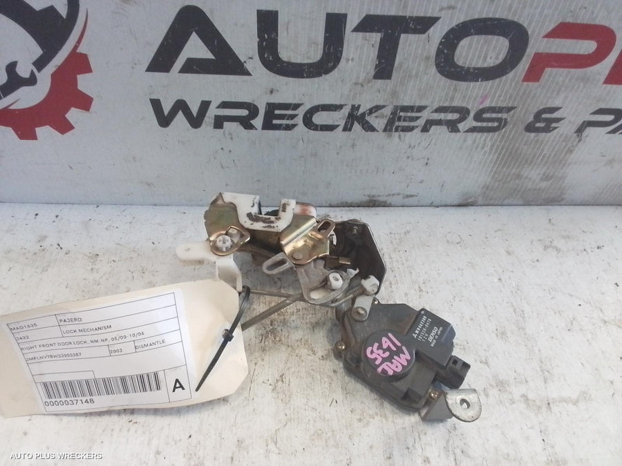 2000-2006 Mitsubishi Pajero Door Boot Gate Lock