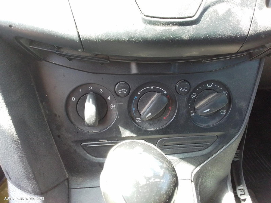 2012 Ford Focus Right Guard