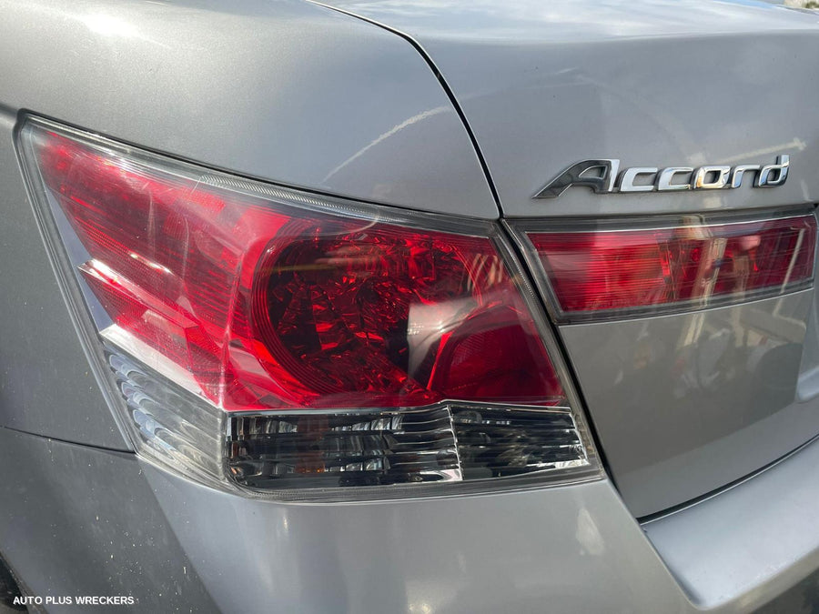 2009 Honda Accord Right Headlamp