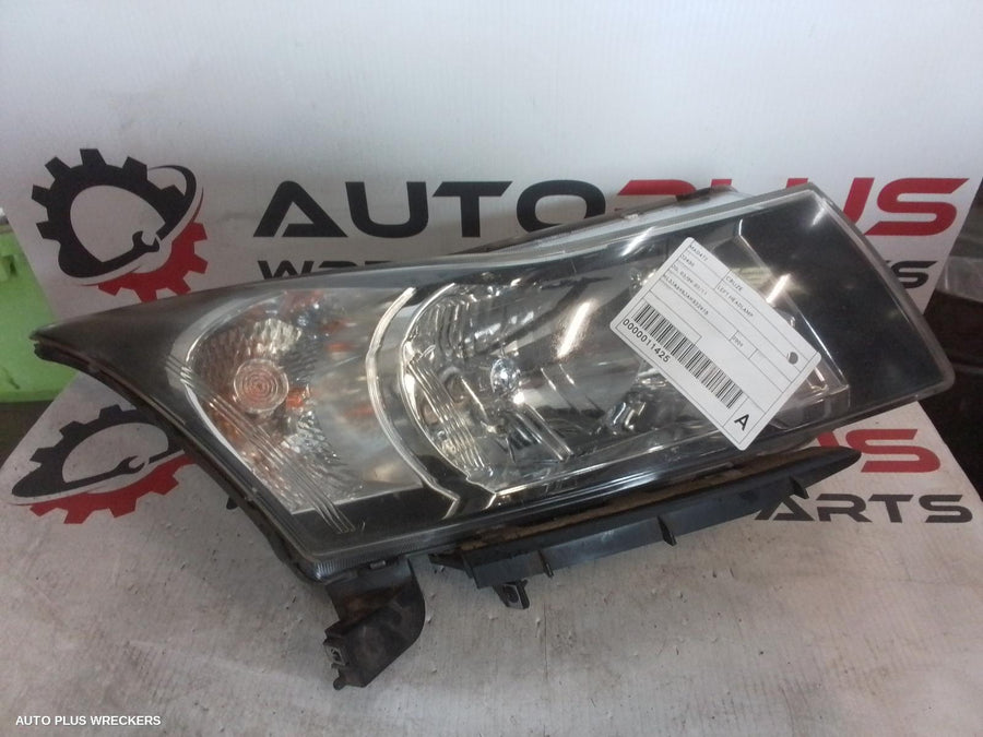 2009-2011 Holden Cruze Left Headlamp