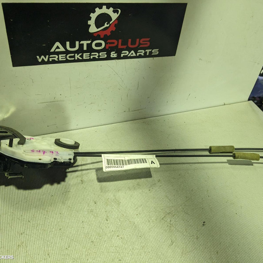 2019 Toyota Kluger Door Boot Gate Lock