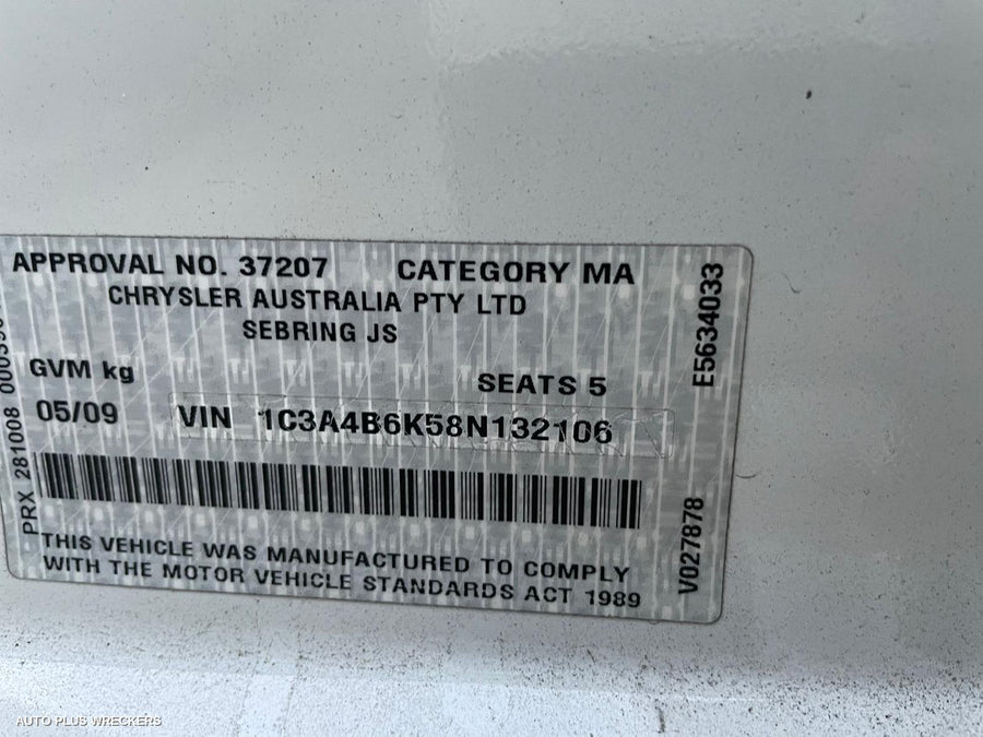 2009 Chrysler Sebring Grille