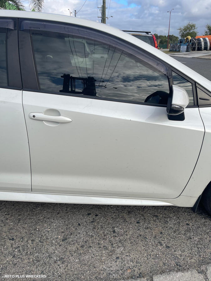 2018-2026 Toyota Corolla Wiper Arm
