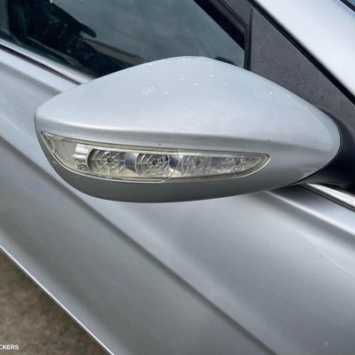2010-2014 Hyundai I45 Right Guard